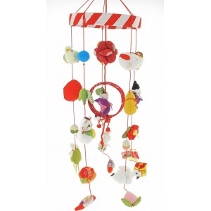 Mobile en tissu chirimen, 57 cm