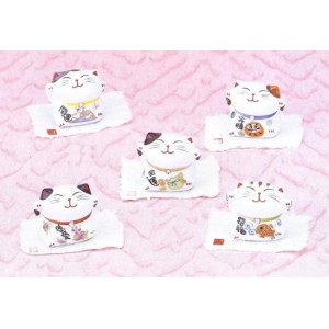 Manekineko en céramique, avec washi